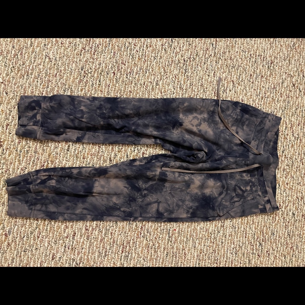 Lulu lemon jogger leggings